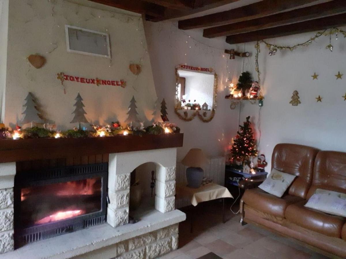 Gîte Crissé, 4 pièces, 6 personnes - FR-1-410-186 Esterno foto